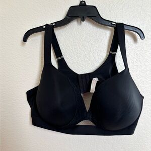 Cacique Bra 46D Black Lightly Lined Full Coverage Underwire
